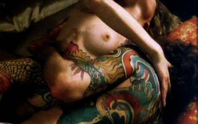 Maud Adams (Bond Lady-TWICE!) 116 Maud+Adams+(10)+ +Copy