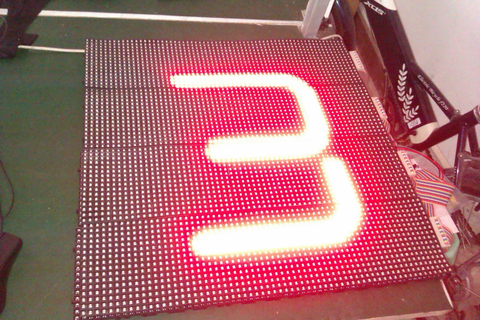 PetroLed New technology Flexible led screen indoor slim body 64x64dot