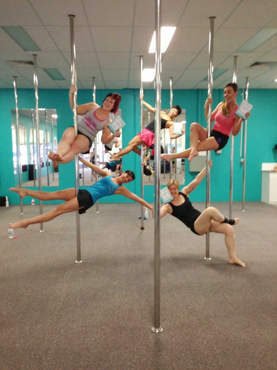 Lisa's Busy Little Life pole dancing