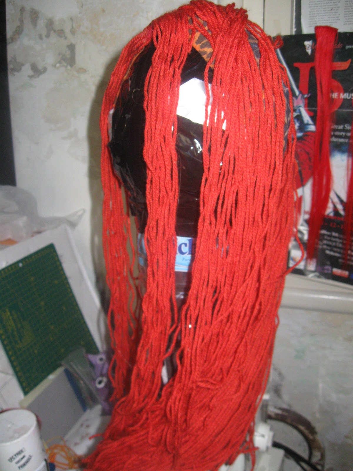 MalteseLizzieMcGee Sally wig The Yarn variant