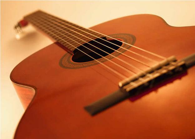 Desperado Guitar Lesson : The First Steps To Learning Acoustic Guitar
