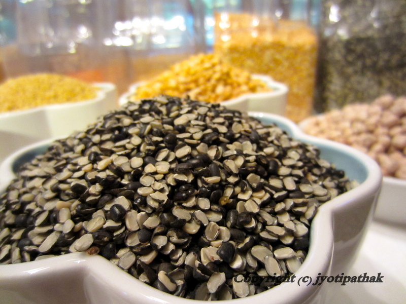 Taste of Nepal Maas ko Daal (कालो मास को दाल)