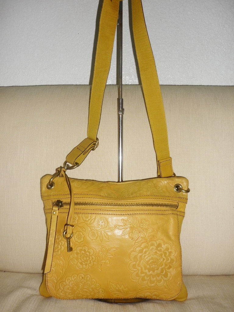 YUS BRANDED BAG authentic fossil leather sling bag