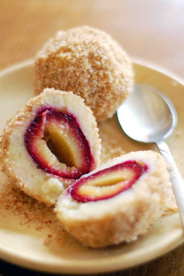 mokosha plum dumplings