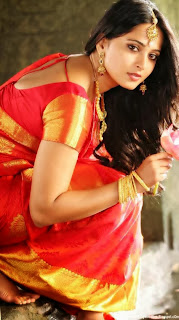 Anushka Shetty Hot Saree Unseen Exclusive Photo Gallery