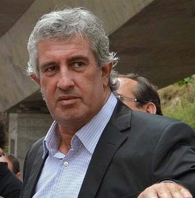 Pravda Ilheu Cunha e Silva deixa calote no restaurante