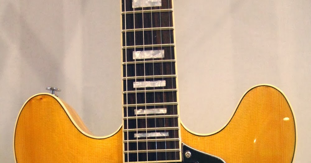 Jual Gitar Gibson Hollow Body Yellow Custom Jual Gitar Gibson Hollow Body Yellow Custom