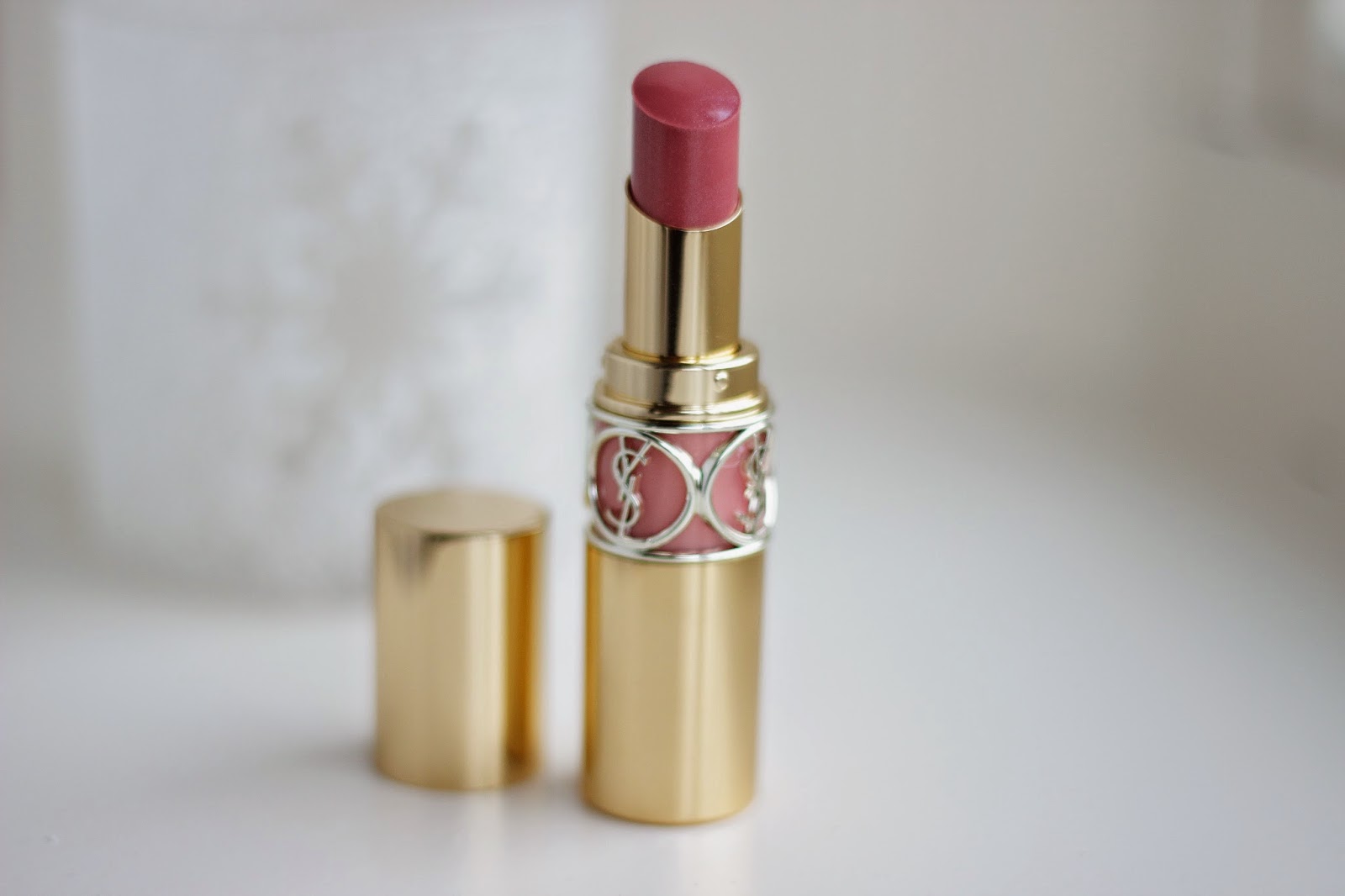 YSL rouge volupté shine 8 pink in confidence