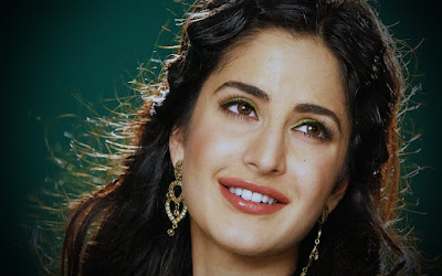 Indian Actress Katrina Kaif HD Wallpapers
