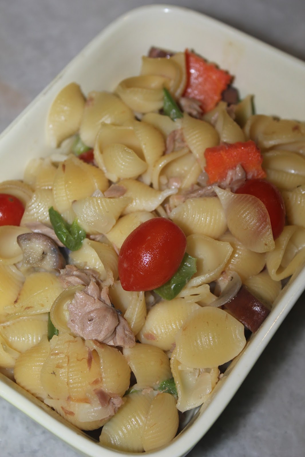 love 2 eat baked pasta shell with tuna