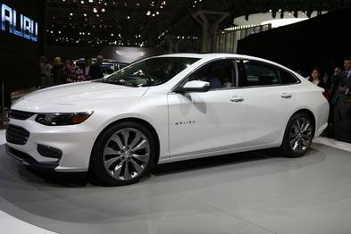 2016 Chevrolet Malibu Specs and Review