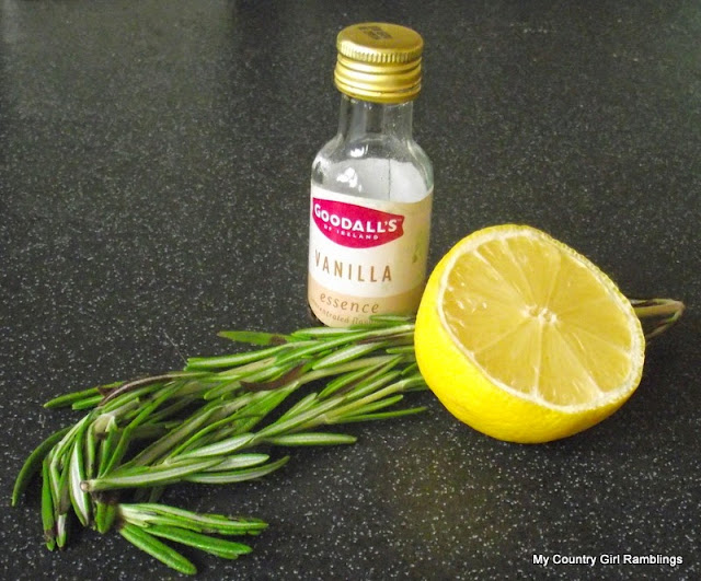 My Country Girl Ramblings DIY Home air Freshener