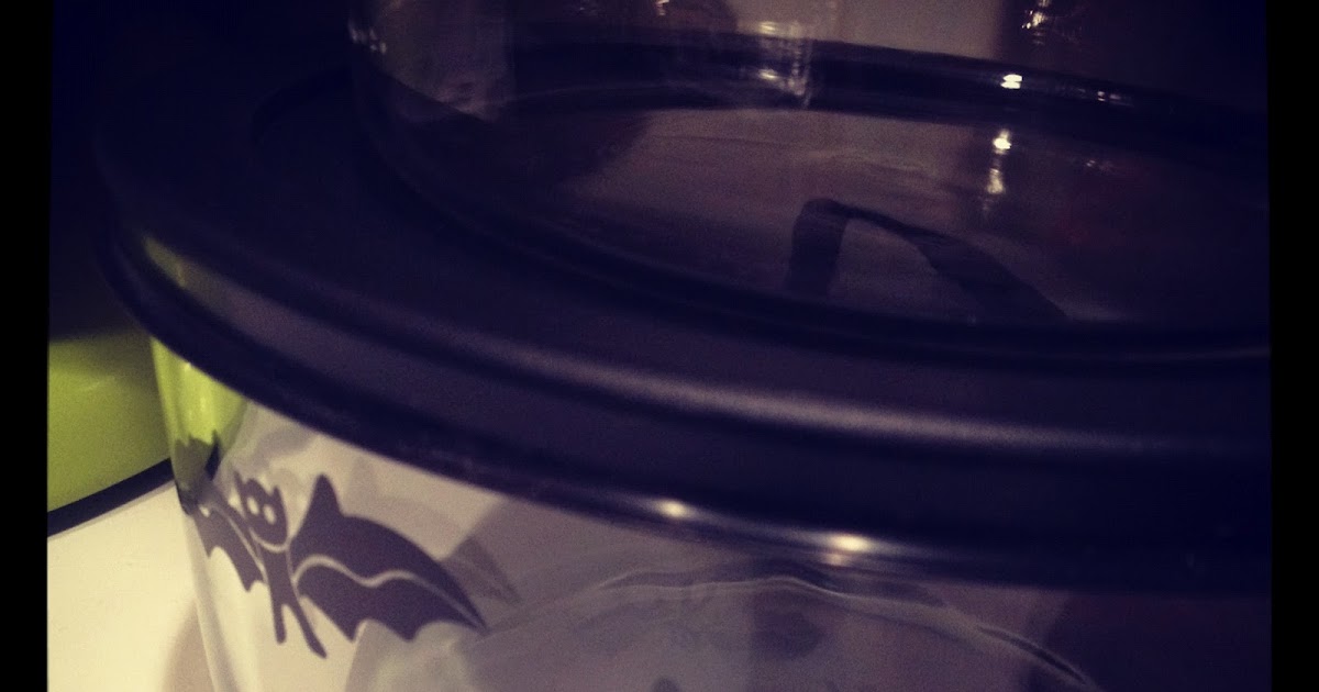 Pyrex Collective III New Halloween Pyrex!