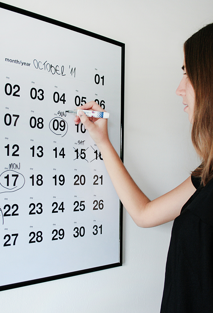 Calendario/ pizarra de pared "write on/write off"