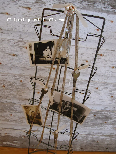 Chipping with Charm:  Postcard Holder to Christmas Tree...http://www.chippingwithcharm.blogspot.com/