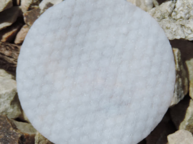 First Aid Beauty Facial Radiance Pads