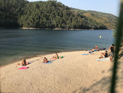 Praia fluvial do "México" a 1,5 km