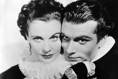 Vivien-Leigh-and-Laurence-Olivier-in-Fire-Over-England-1937-London-Film-Productions%5B1%5D%5B1%5D.jpg