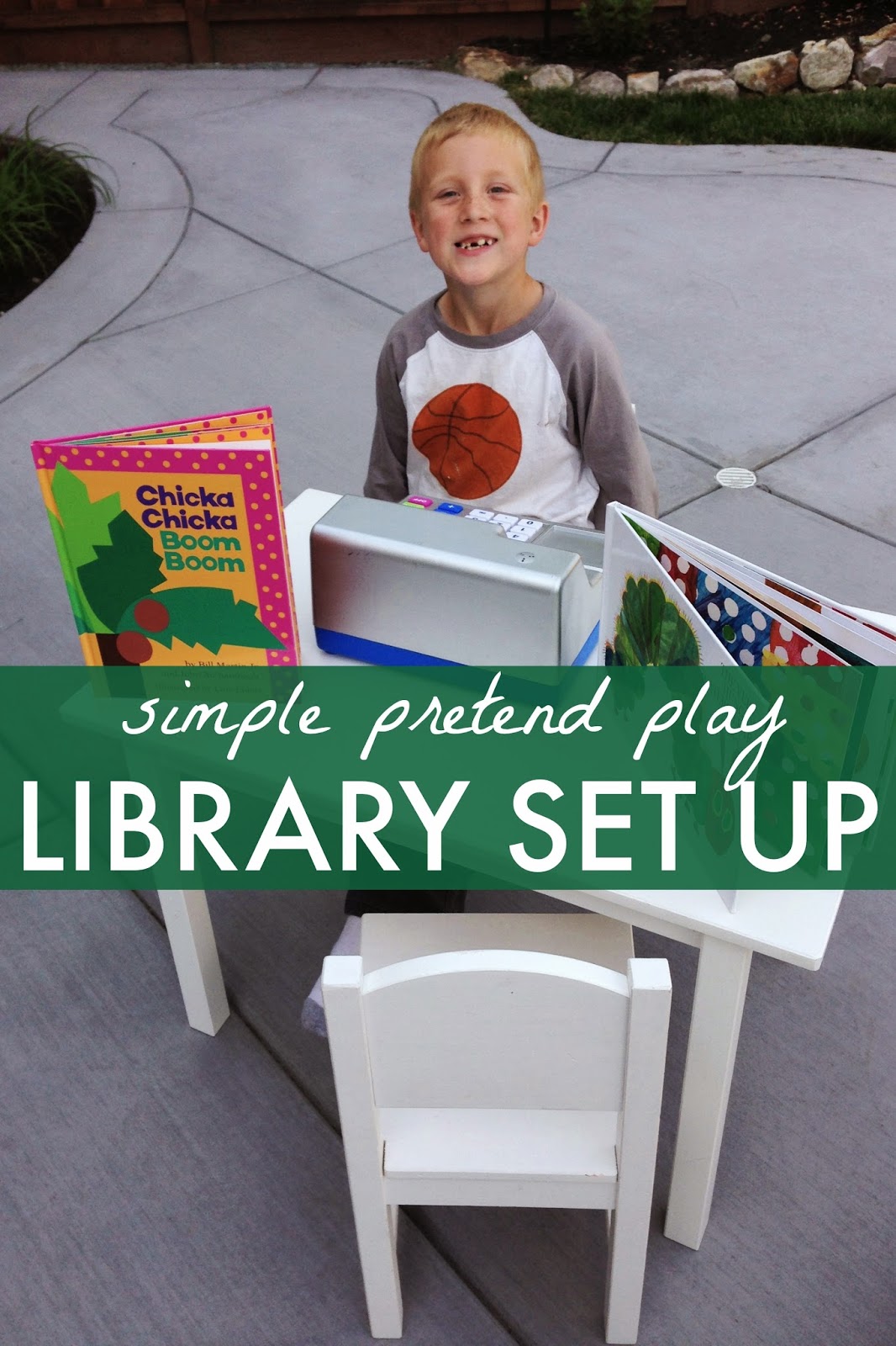 Toddler Approved! Simple Pretend Play Library Set Up for Kids