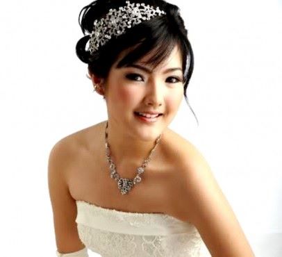  Indonesia on Miss Indonesia 2011 Kabur Bareng Pacar   Duniaq Duniamu