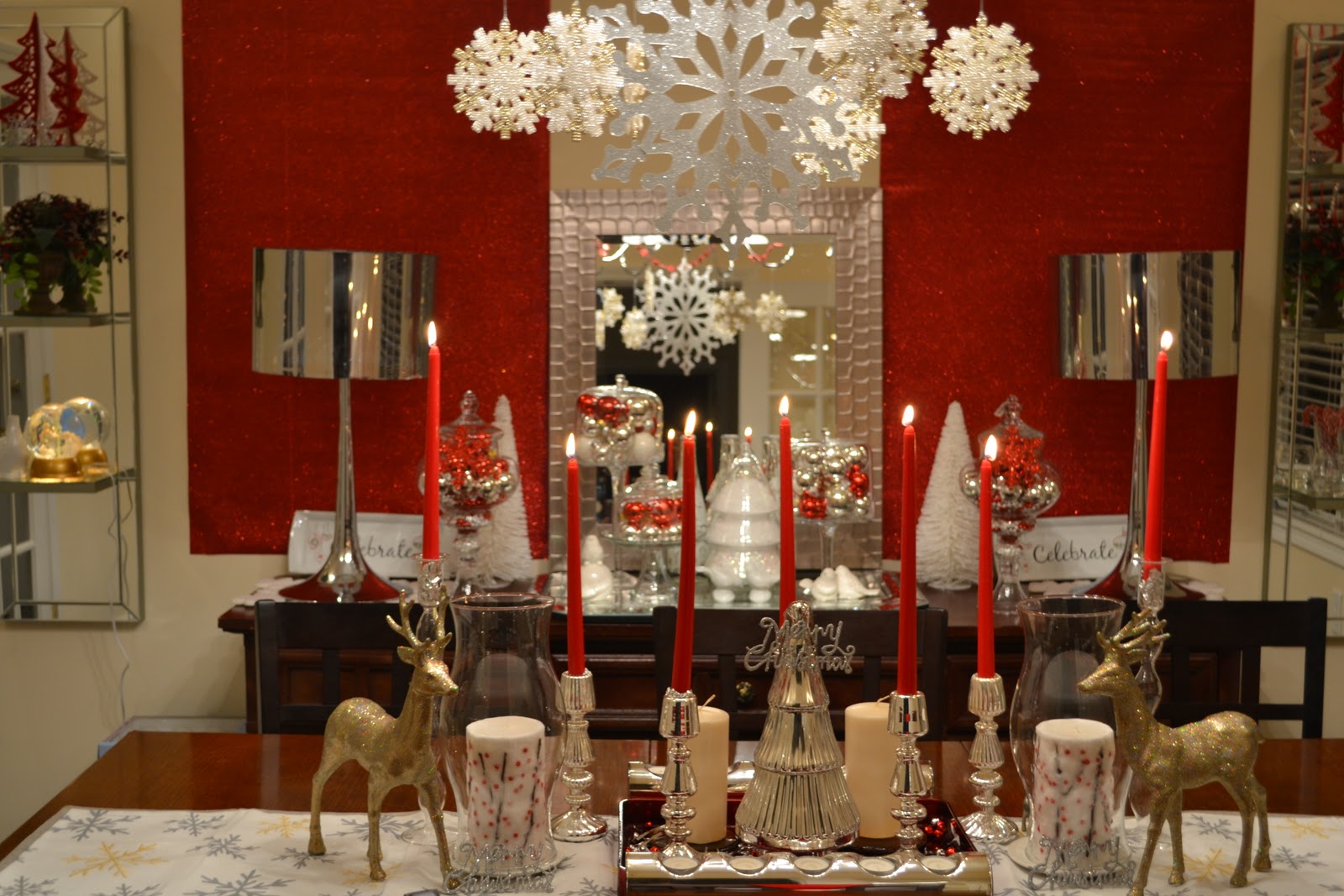 decorate dining room for christmas