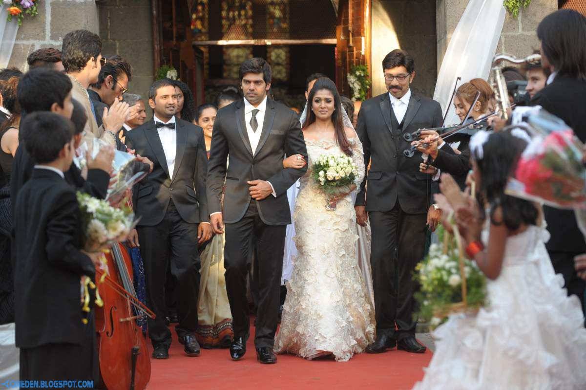 Arya, Sathyaraj, Santhanam and Nayantara in Raja Rani (2013) Tamil Movie Stills Arya, Sathyaraj, Santhanam and Nayantara in Raja Rani (2013) Tamil Movie Stills - CineDen