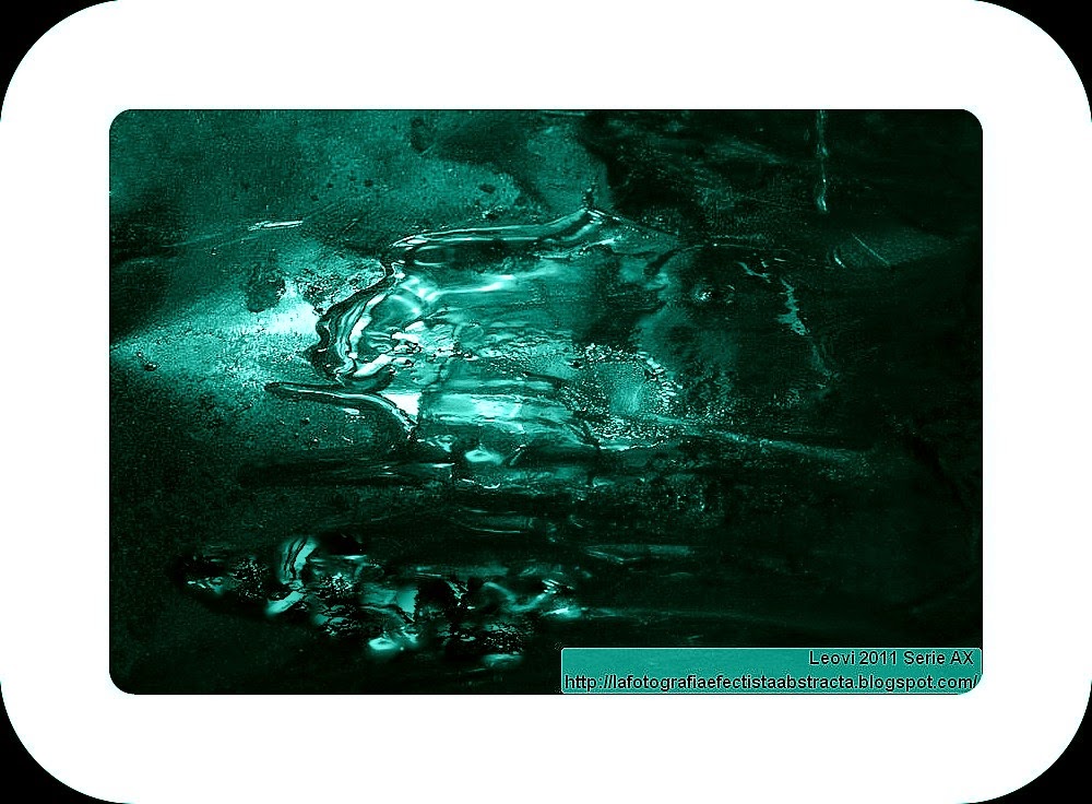 Foto Abstracta 3220 Hay un pequeño rincón dentro de ti mismo donde se encuentra la felicidad que ha huido de mi corazón - There is a small corner within yourself where lies happiness who has fled from my heart Foto Abstracta 3220 Hay un pequeño rincón dentro de ti mismo donde se encuentra la felicidad que ha huido de mi corazón - There is a small corner within yourself where lies happiness who has fled from my heart