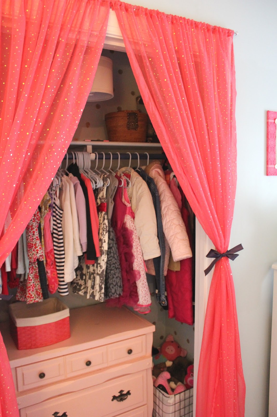 Peahen Pad Princess Curtains