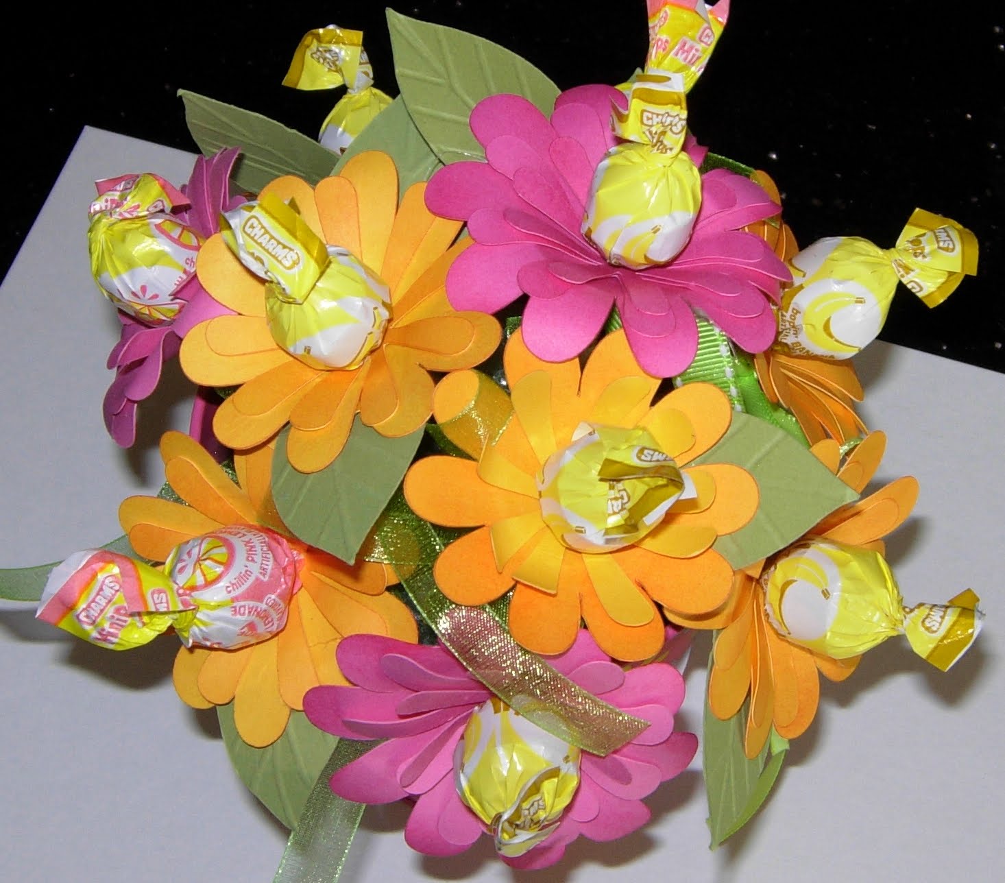 STS Cards DumDum & Cricut Flower Arrangement