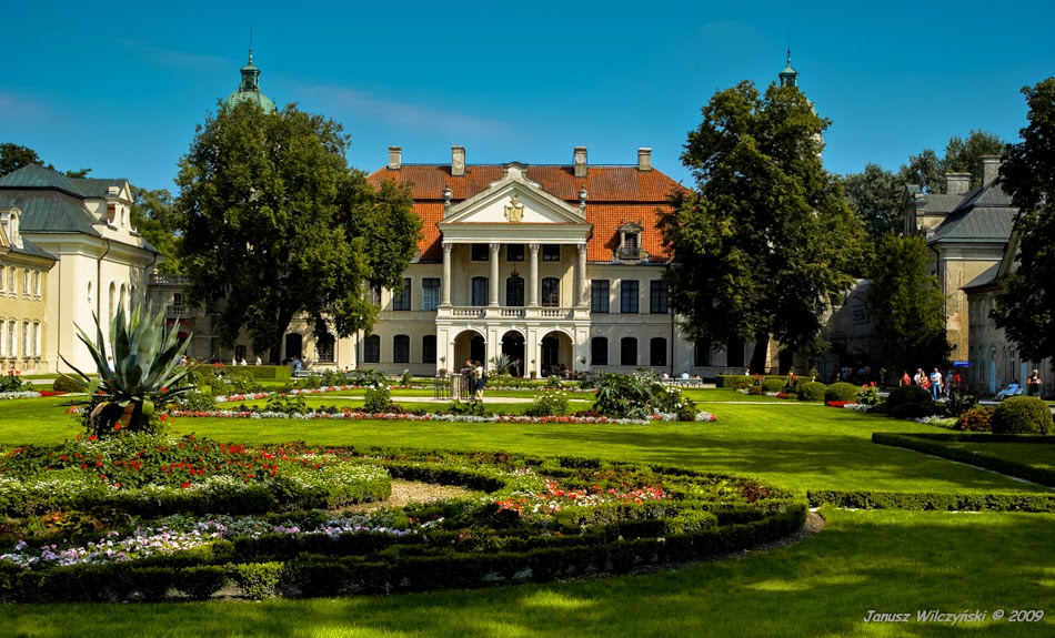MELTING POT OF CULTURES / NA STYKU KULTUR Zamoyski Palace in Kozłówka