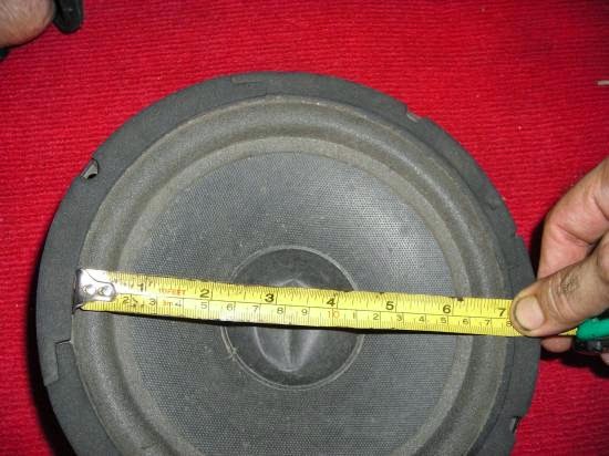 tips tricks and advice from a live music bar restaurant in phnom how to measure speaker size
