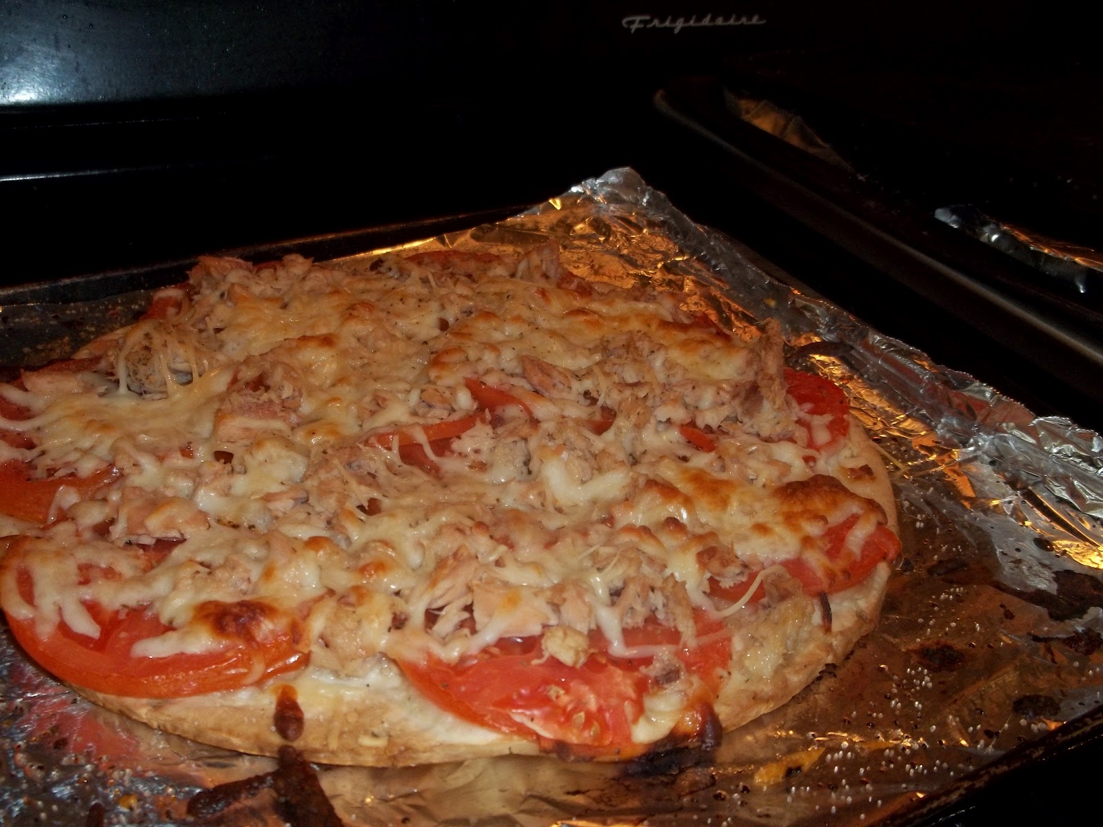 Tuna Melt Pizza (Pizza Style) wwpp=5 pt per 1/4 pie