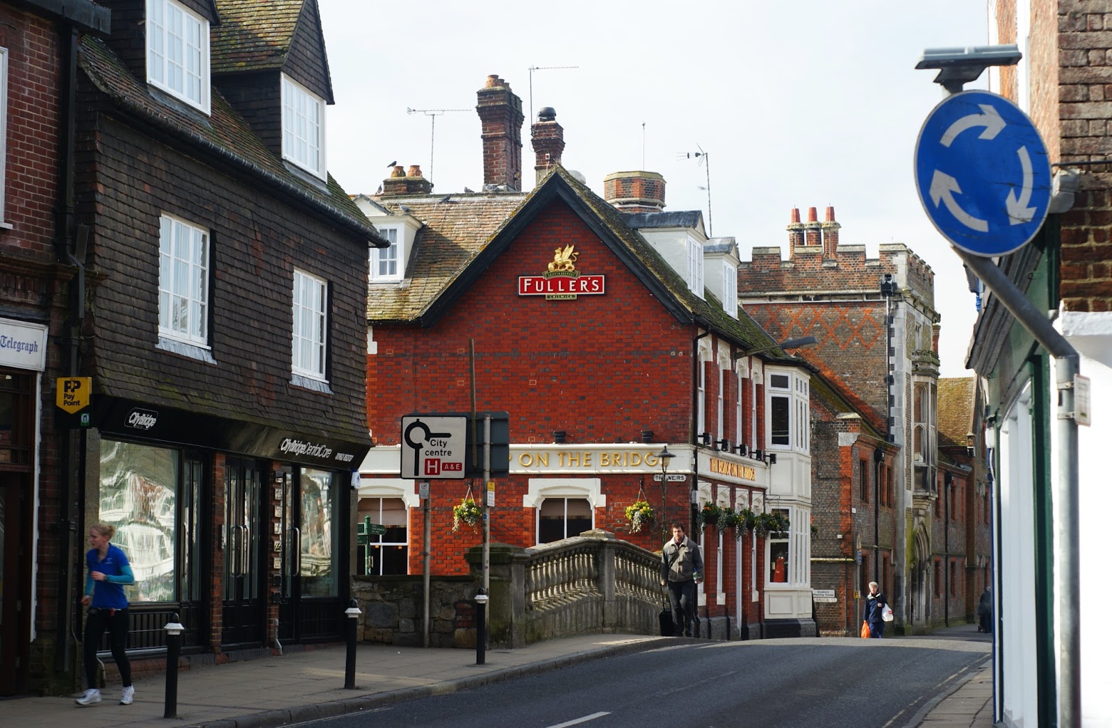 Travel & Adventures Winchester. A voyage to Winchester, Hampshire