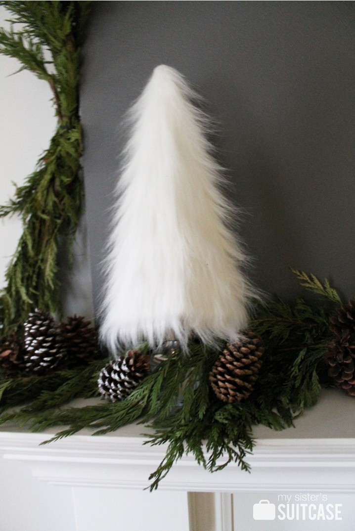 a rustic modern christmas mantel my sister s suitcase a rustic modern christmas mantel my sister s suitcase