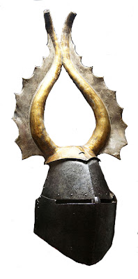 рогатый шлем Топфхелм XIV века, принадлежавший Альберту фон Пранкху