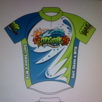 DISEÑO DIGITAL DEL MAILLOT MOUNTAIN BIKE DE LA TIENDA OLEAJE CARACAS VENEZUELA