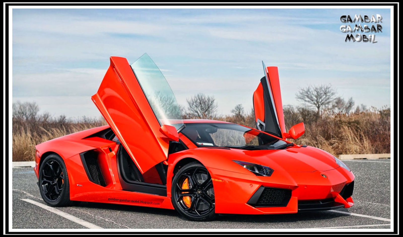 Gambar mobil lamborghini terbaru - Gambar Gambar Mobil