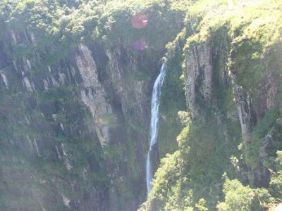 Mutarazi Falls, Zimbabwe