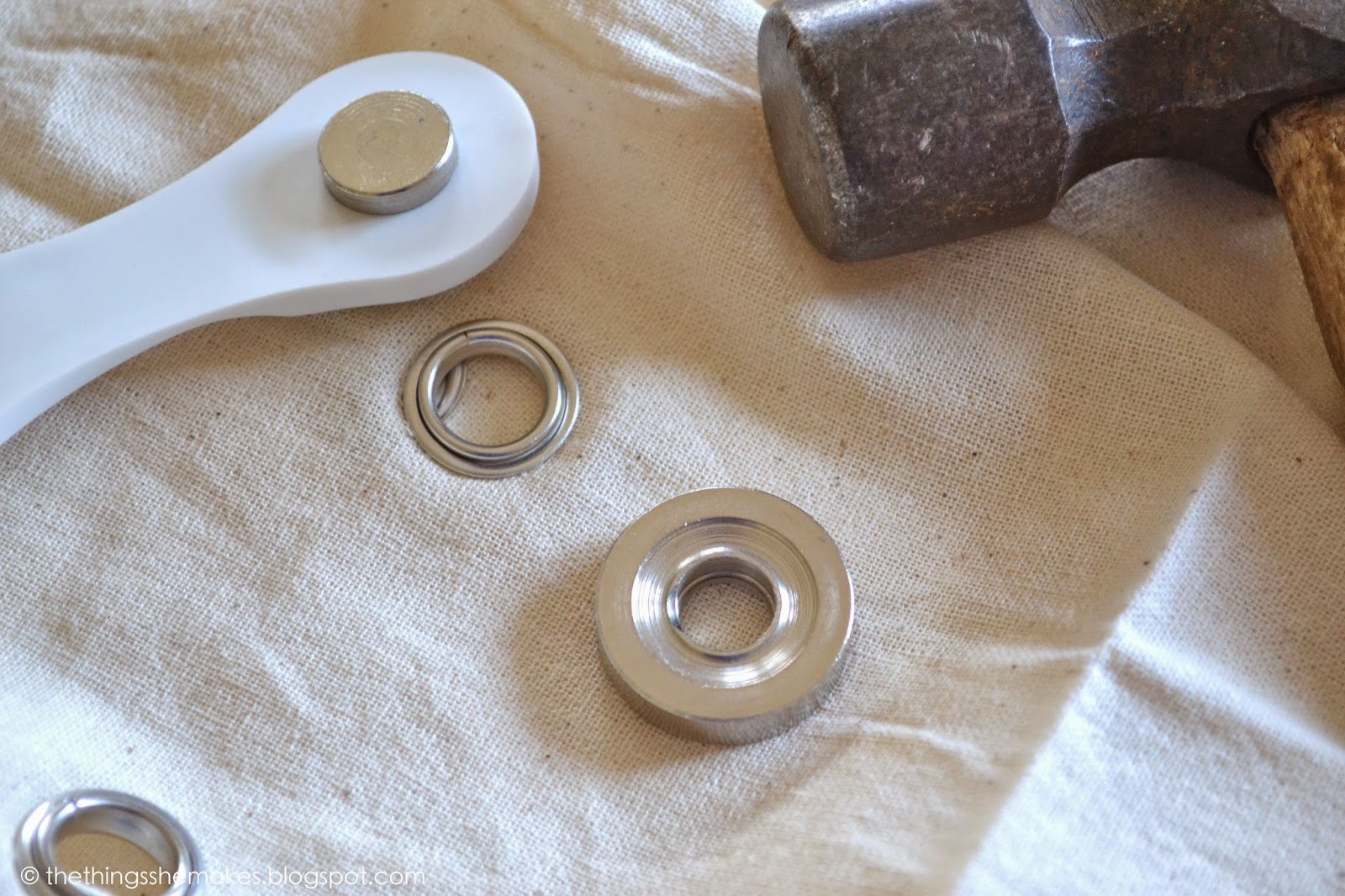 How To Make a Nautical Rope Eyelet Tote The Things She Makes