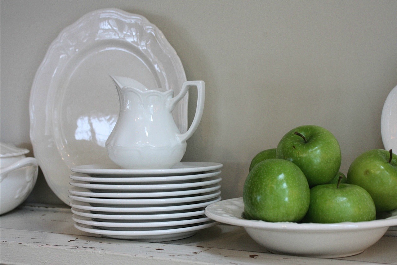 My Sweet Savannah decorating with white dishes