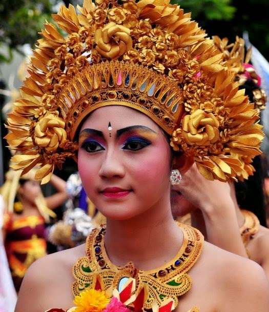 Pakaian Adat Bali dan Keterangannya ~ Rumah Adat Ku