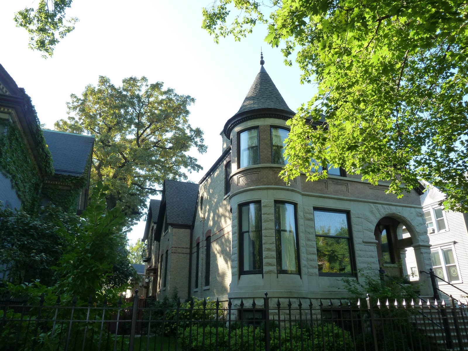 The Chicago Real Estate Local Lakeview single family home sales up 12
