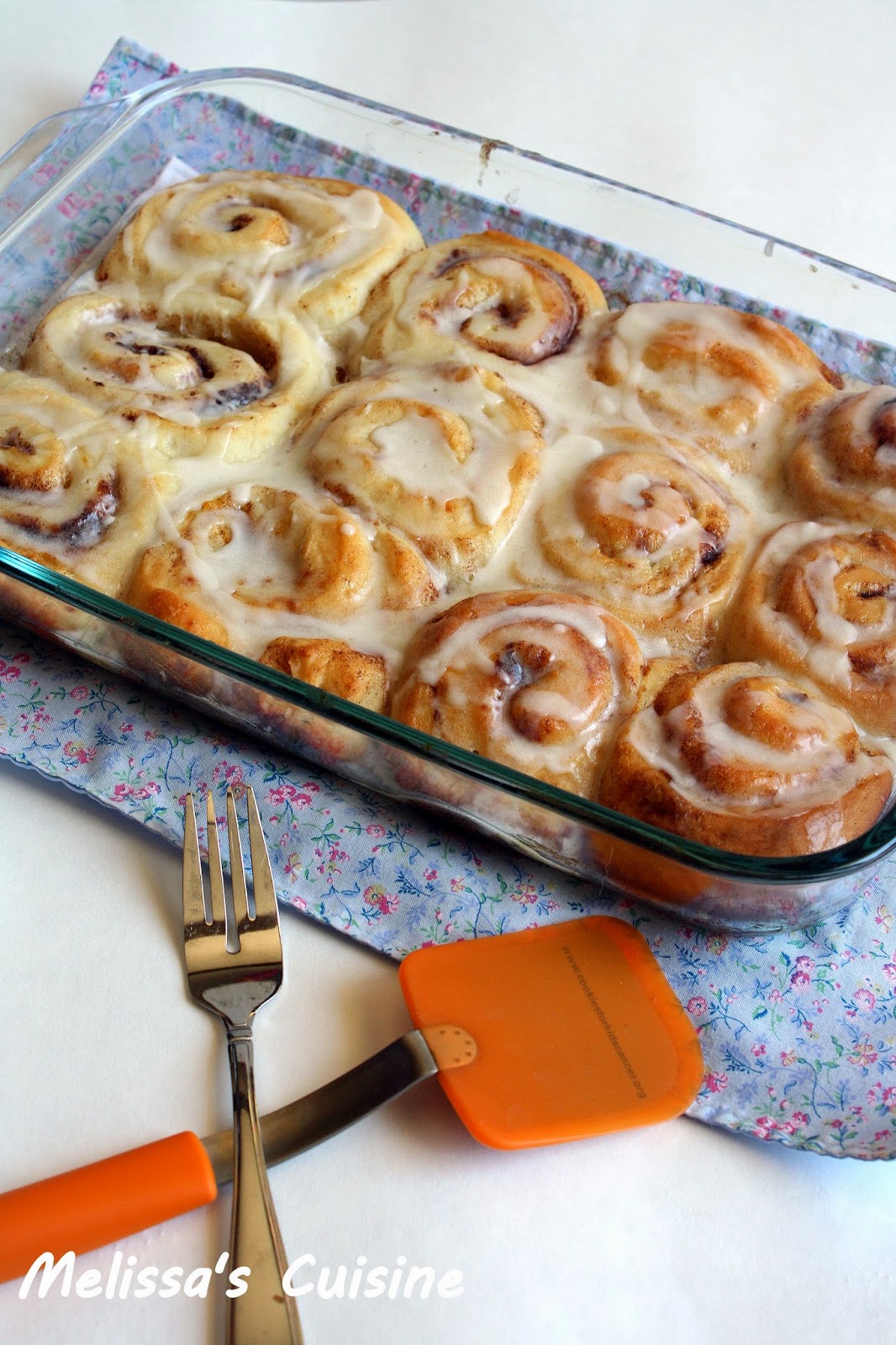 Melissa's Cuisine Pioneer Woman's Cinnamon Rolls