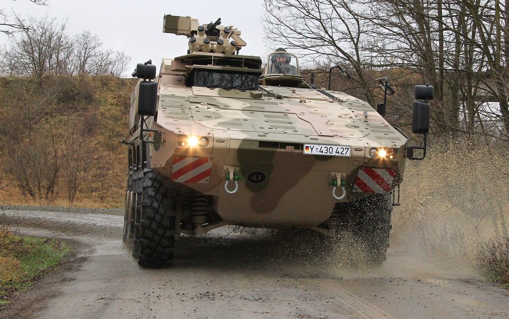 Video Rheinmetall: Mudança do módulo de missão do veículo Boxer 8×8