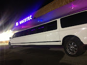 Xclusive Limousine Service (clusive limousine )