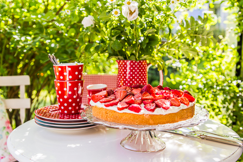 Amalie loves Denmark Erdbeertorte mit Lemon Curd Amalie loves Denmark Erdbeertorte mit Lemon Curd