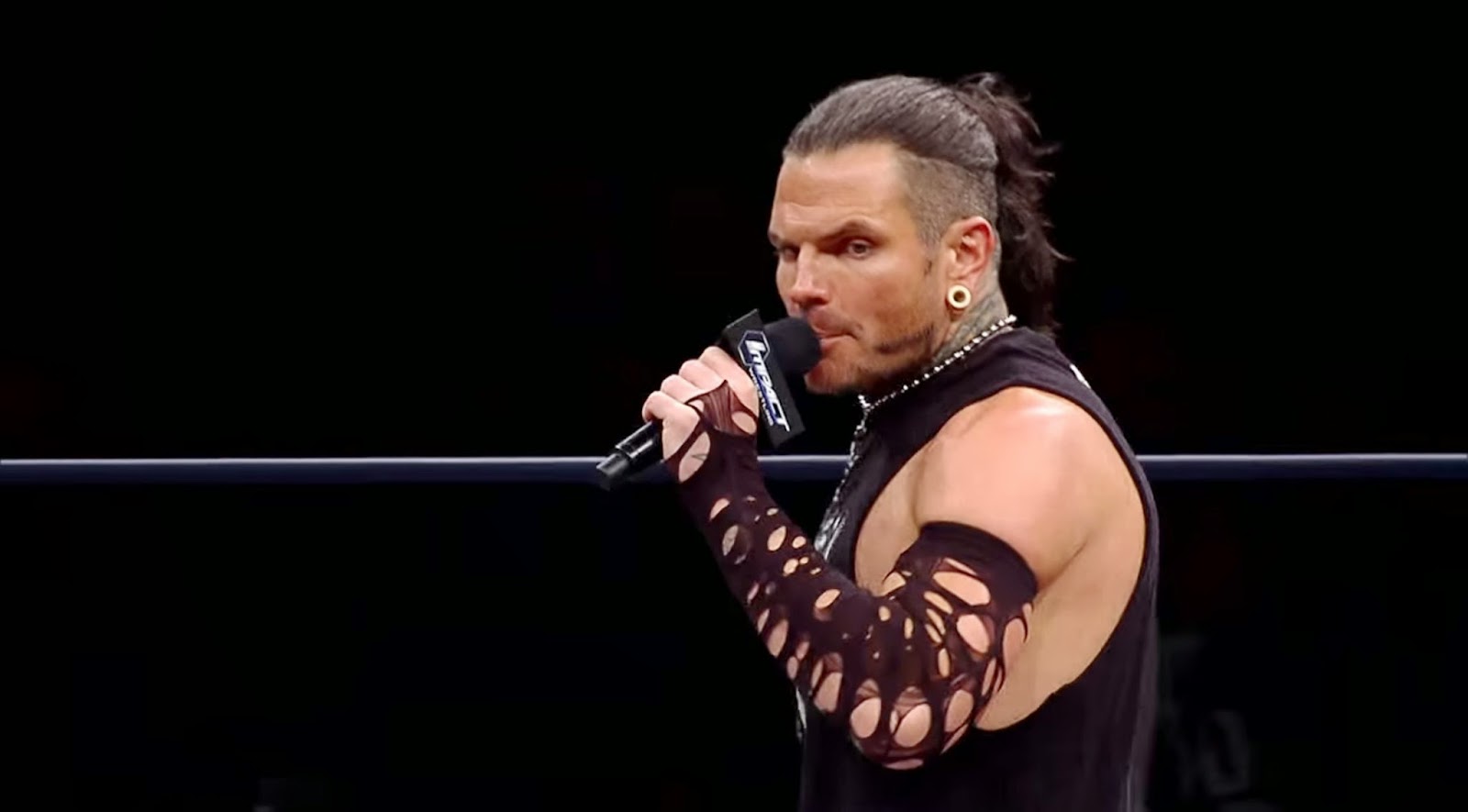 tna star jeff hardy suffers injury wwe results news tna star jeff hardy suffers injury wwe results news