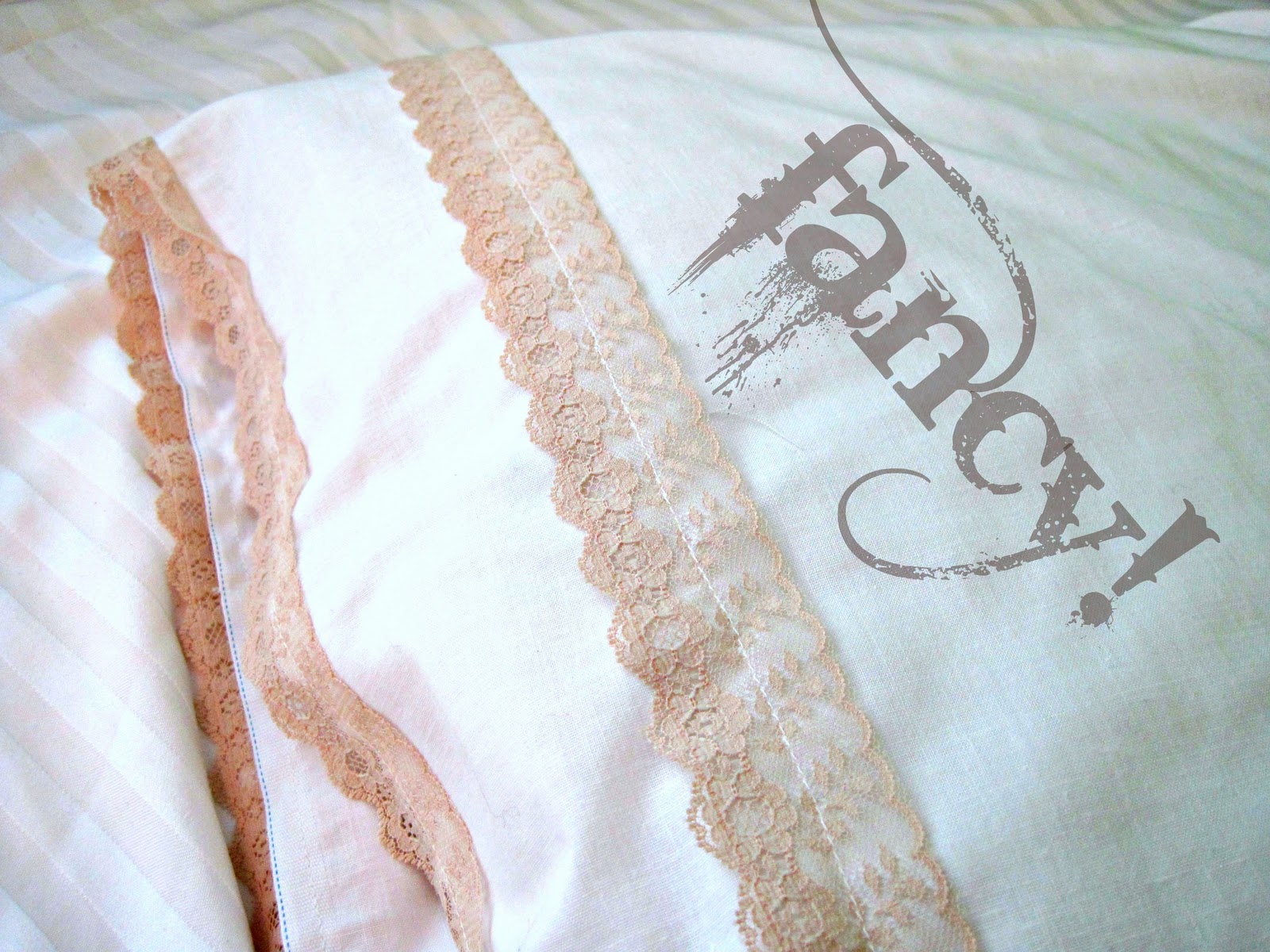 Live. Love. Craft. TUTORIAL Lace Pillowcase