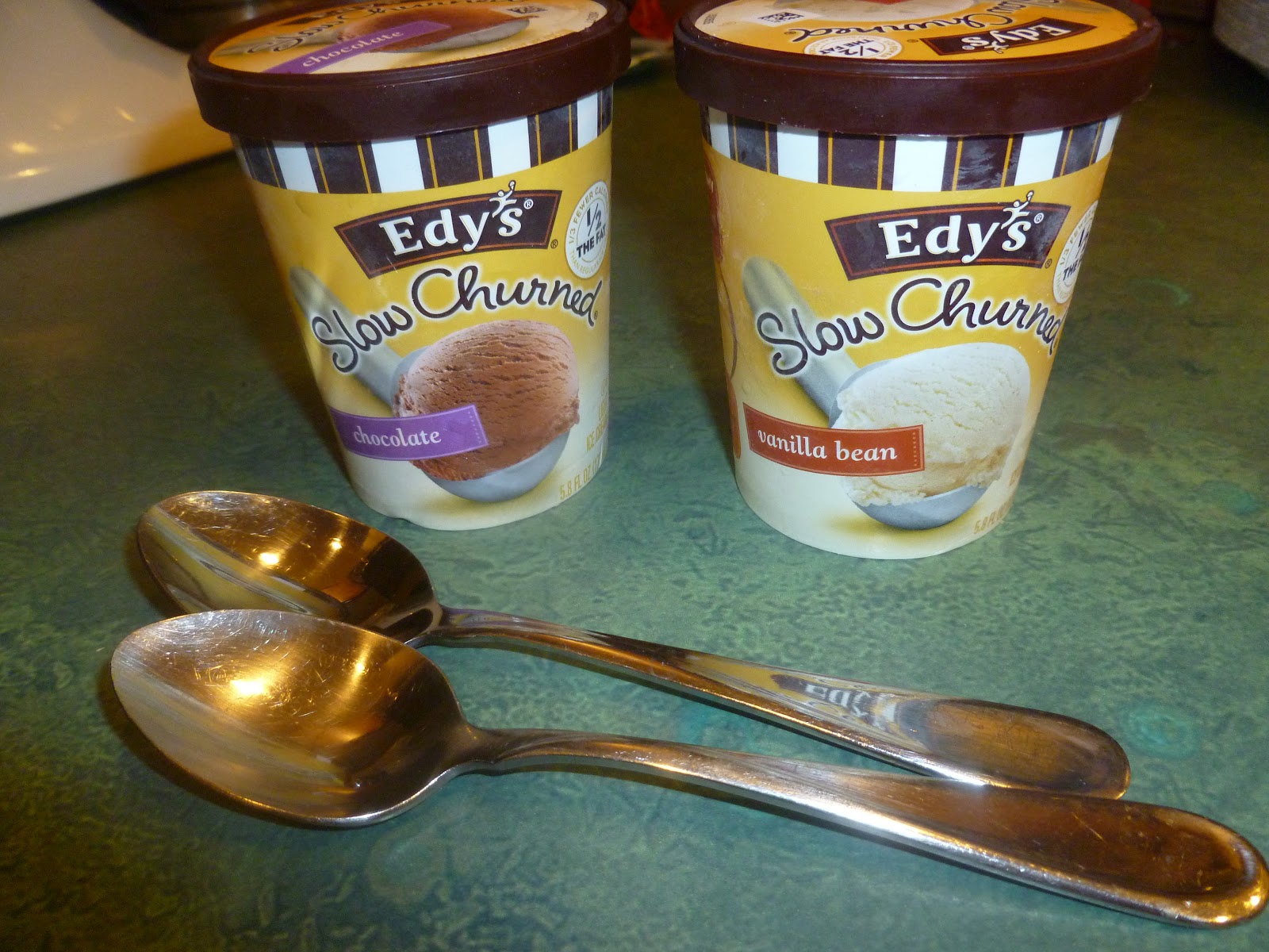 EDY'S / DREYER'S SLOW CHURNED ICE CREAM "A REASON TO SMILE" Mama to
