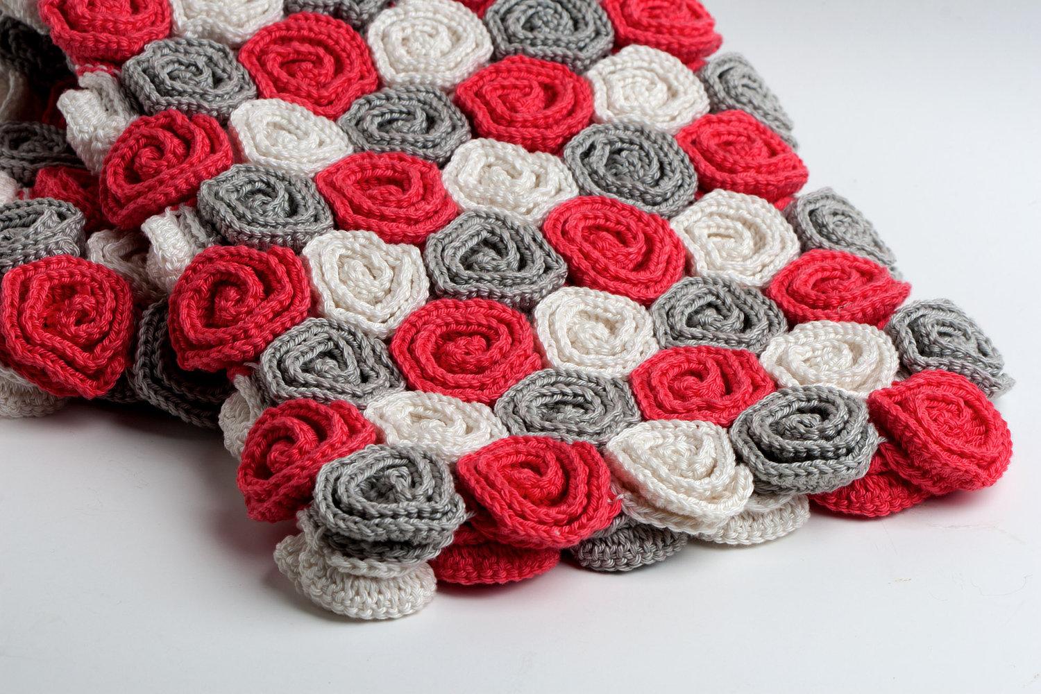 Dotty Textiles: Cool Crochet Blankets